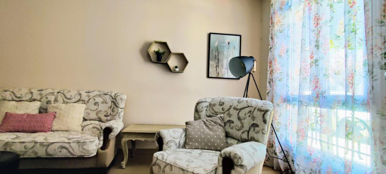 Cs50 Alojamiento 1 Dormitorio Monforte De Lemos Hotell Eksteriør bilde
