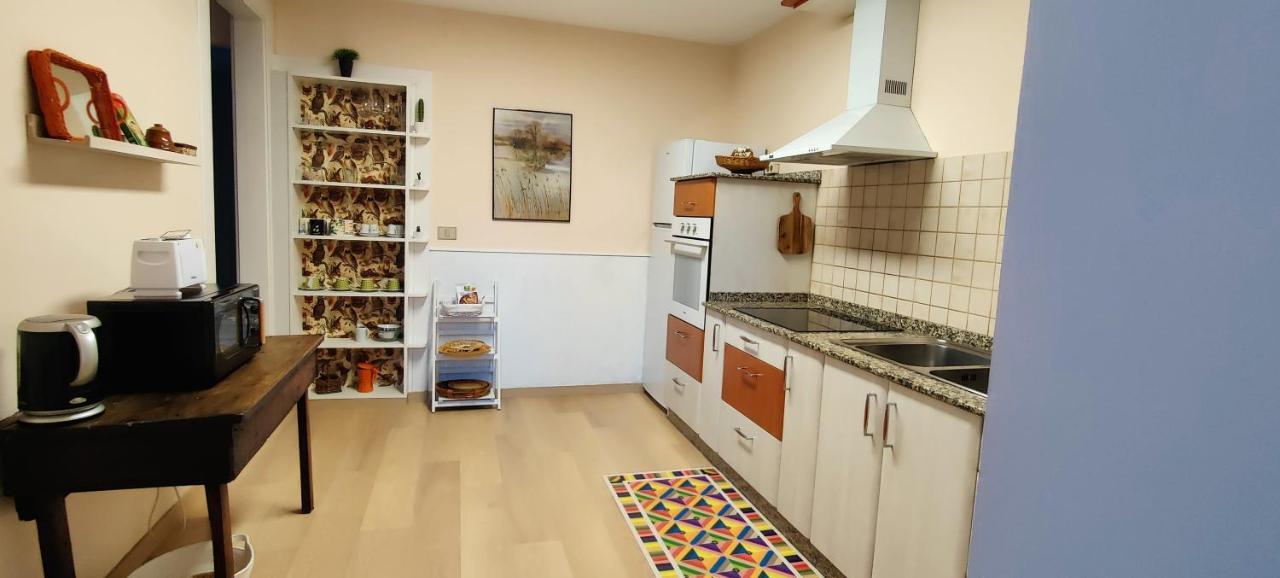Cs50 Alojamiento 1 Dormitorio Monforte De Lemos Hotell Eksteriør bilde